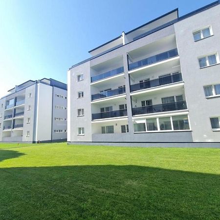 Flh - Modern 3 Apt Near Old Town - 15 Min Walk Sibiu Bagian luar foto